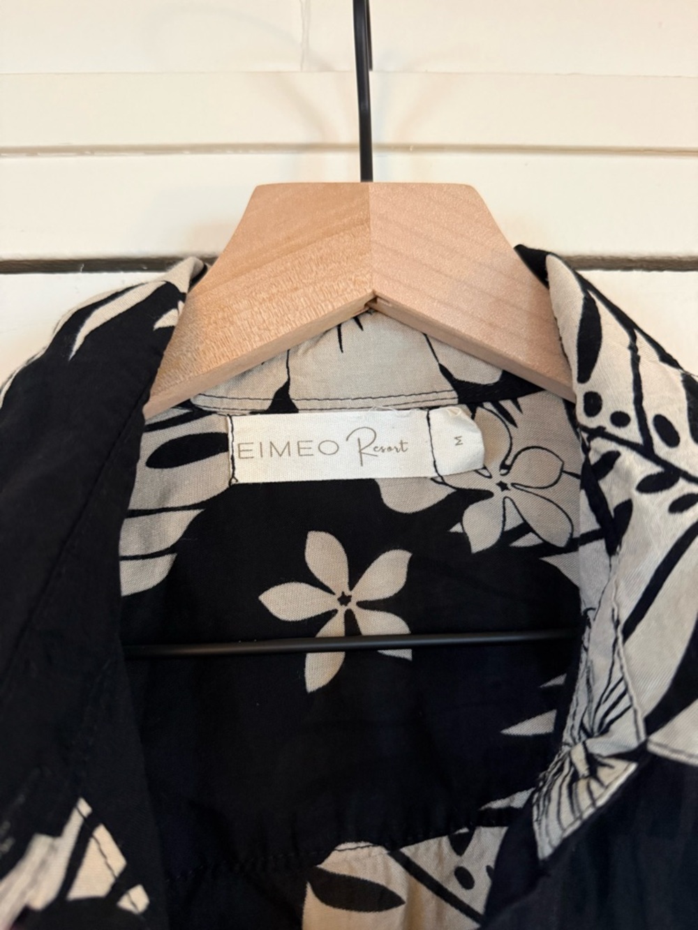 EIMEO Black & Cream Tropical Button-Up Shirt - Picture 3 of 5